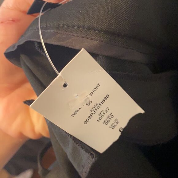 Bebe Y2K Black Cuffed Style Brand New Shorts Feminine Resort Brunch Event Work - Picture 6 of 11